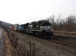 NS 26T eastbound with new power on the point